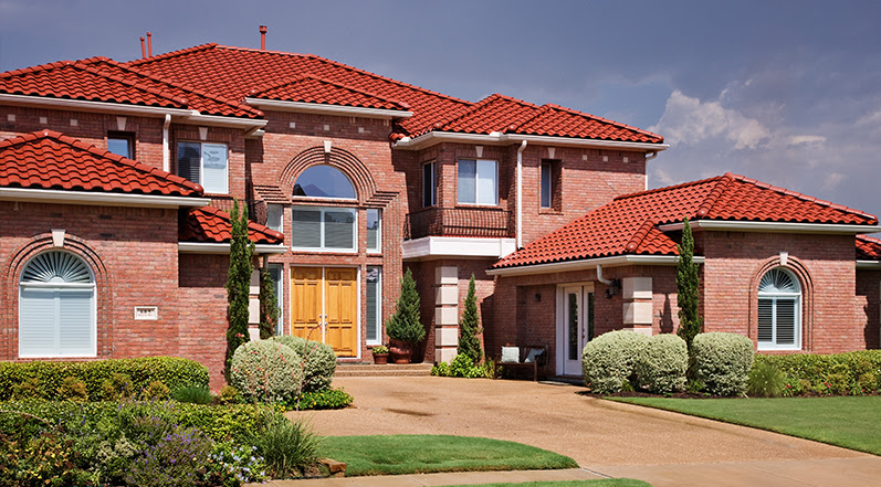 Picture of 5 Custom Roofing Solutions for Tampa's Luxury Homes